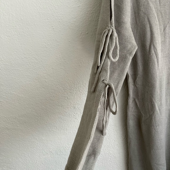 Zeagoo Woman Gray Long Sleeve Side Slit Long Sweater Dress, Size XL - Picture 3 of 9